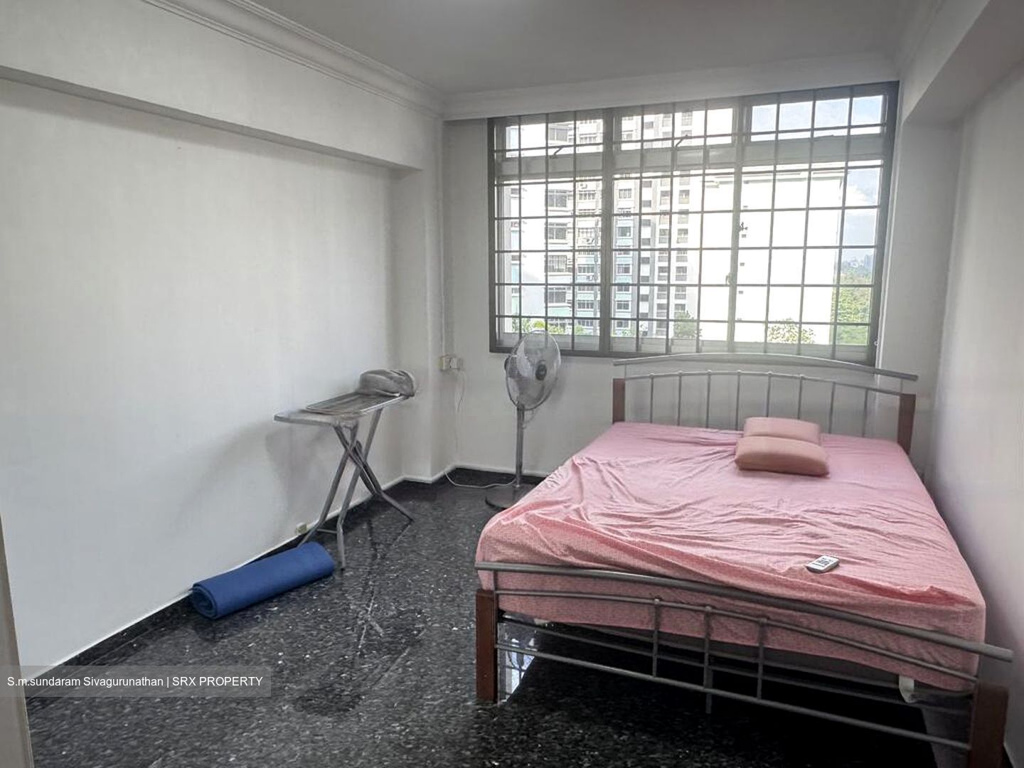 Blk 160 Yung Ping Road (Jurong West), HDB Executive #455456061